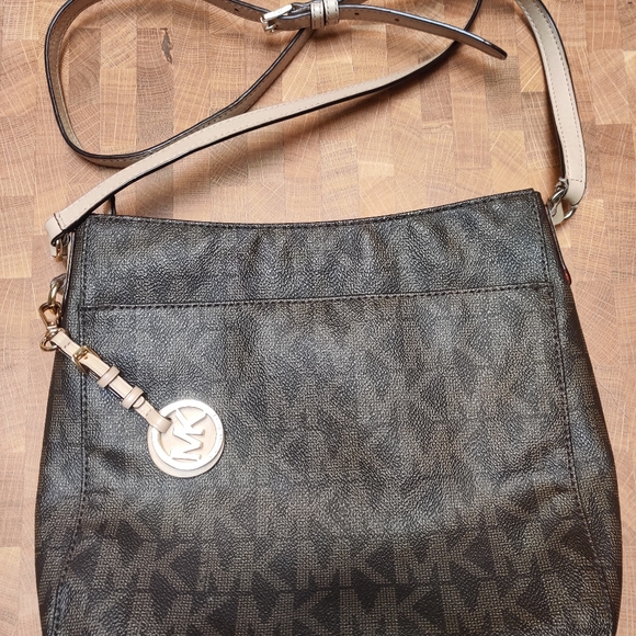 Michael Kors Crossbody Brown Bag - Picture 2 of 5